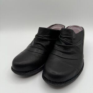 Dansko Ruched Pleated Leather Wedge Clogs Size EU:38 US:7.5-8 Black
